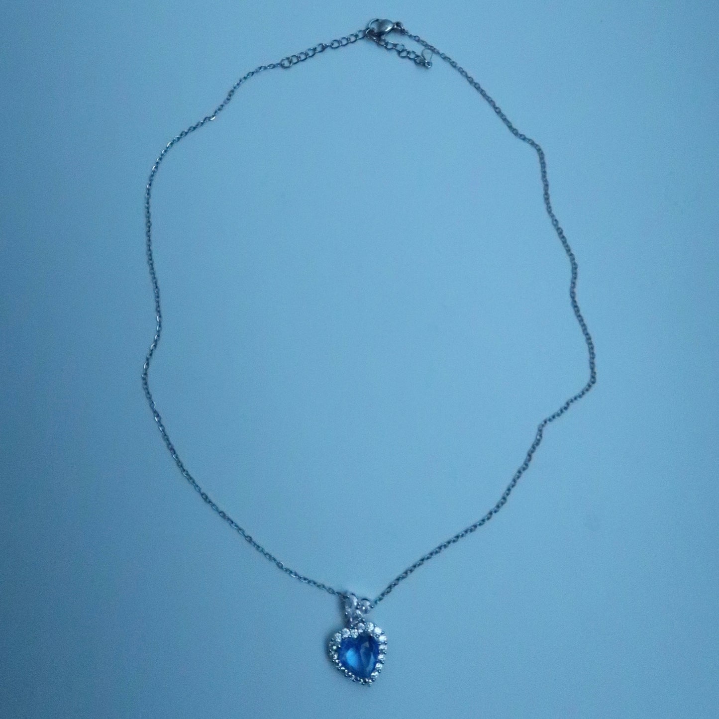 LOSTINCRUSH Azure Dream Heart Necklace