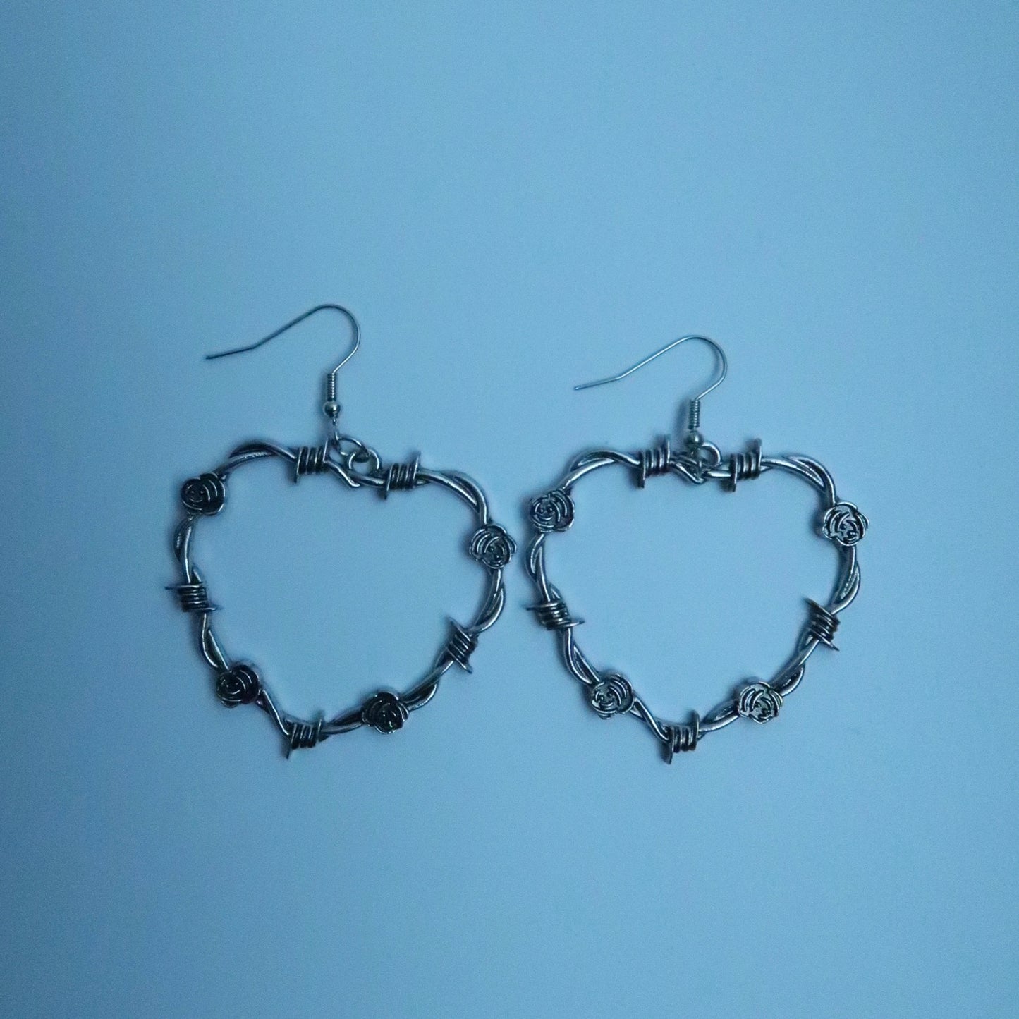 LOSTINCRUSH Gothic Roses Earrings