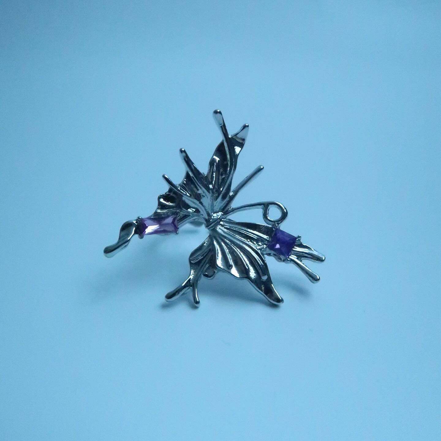 LOSTINCRUSH Radiant Enigma Ring