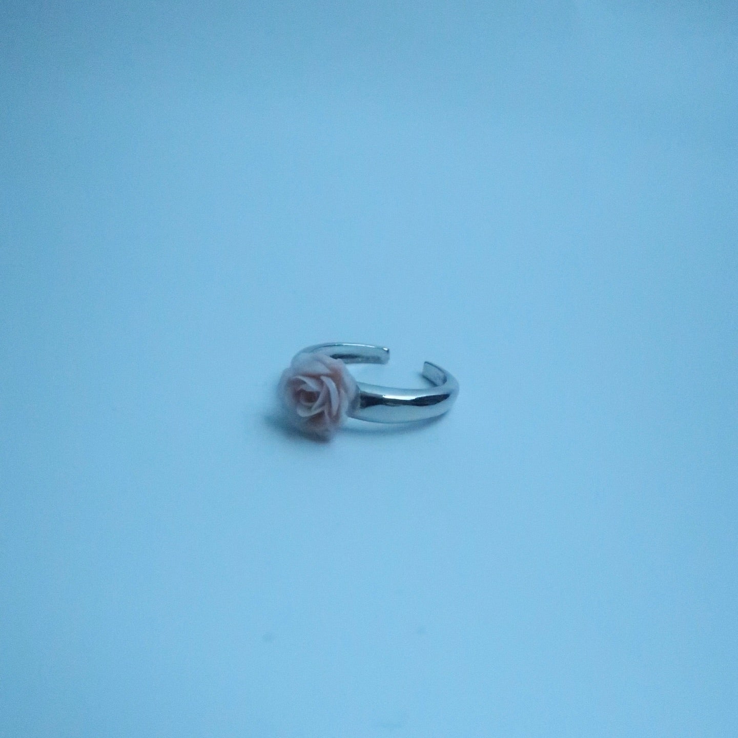 LOSTINCRUSH Pink Rose Ring