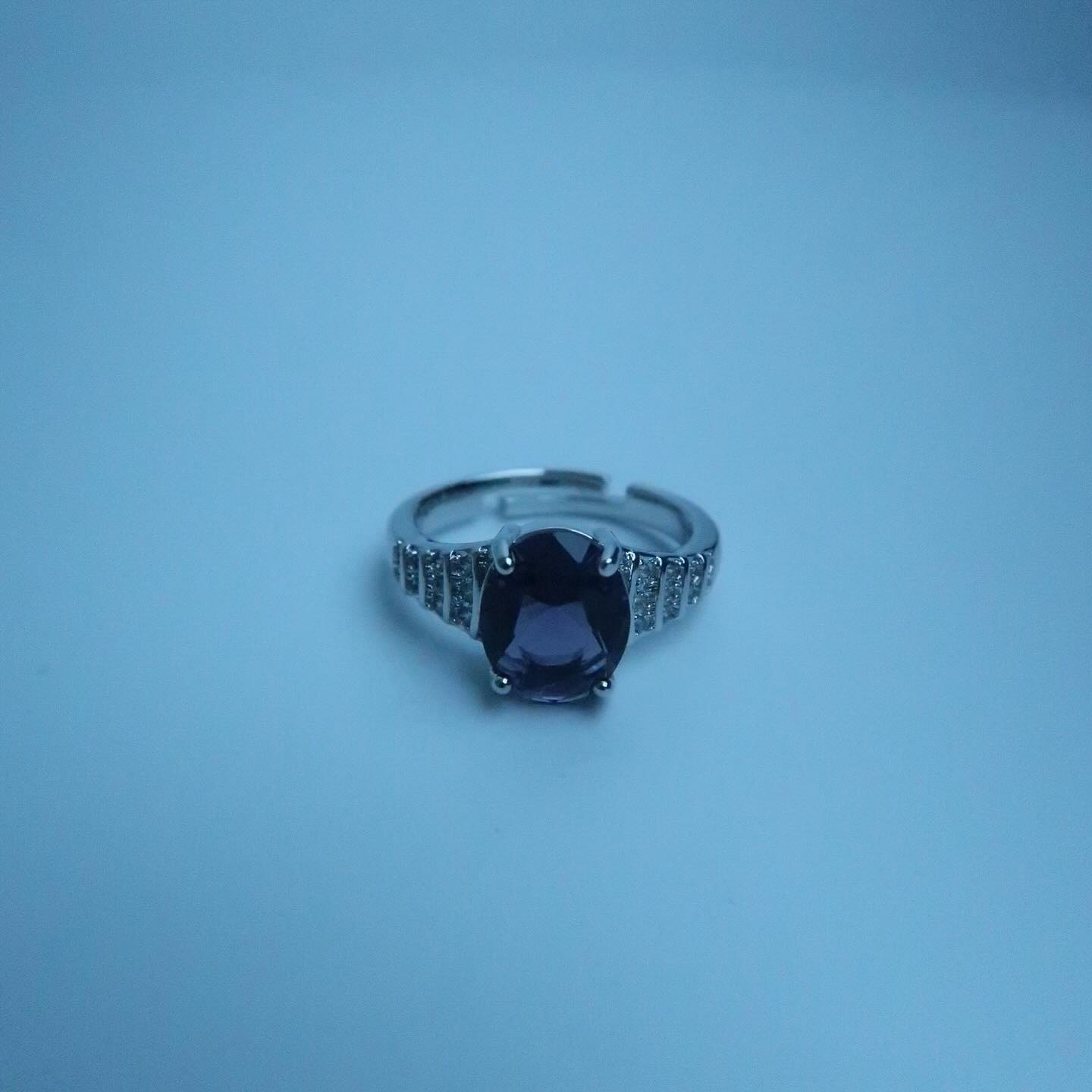 LOSTINCRUSH Medusa Ring