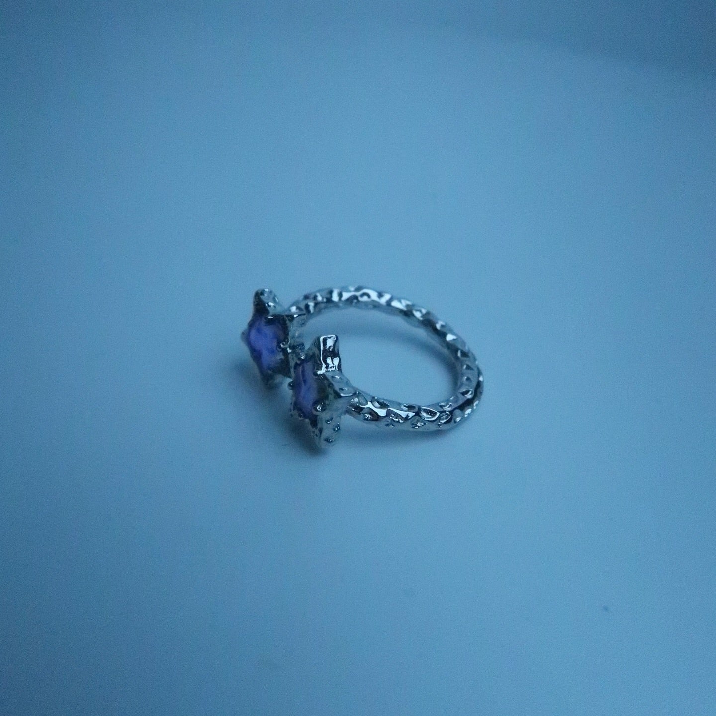LOSTINCRUSH Tiny Spot Ring