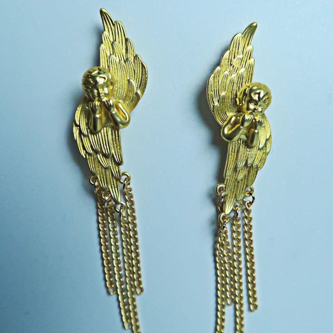 LOSTINCRUSH Cupid's Wings Earrings