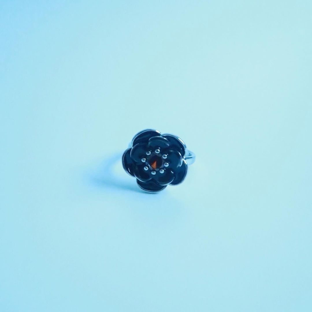 LOSTINCRUSH Black Secret Ring
