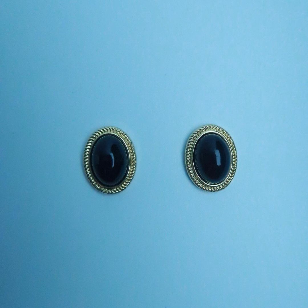 LOSTINCRUSH Eternal Eyes Earrings