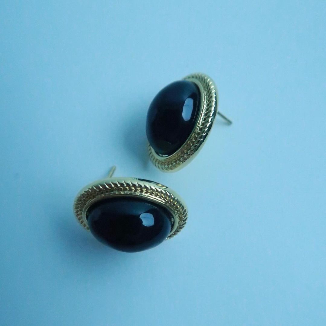 LOSTINCRUSH Eternal Eyes Earrings