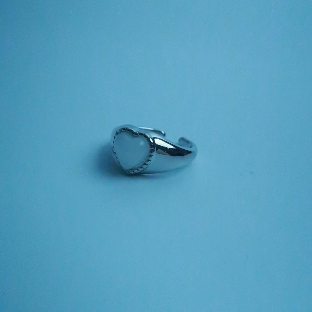 LOSTINCRUSH Naivete Ring