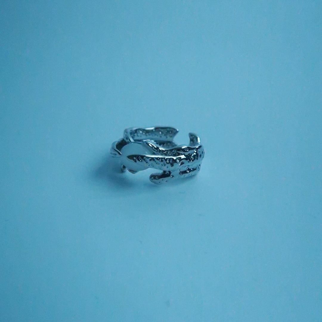 LOSTINCRUSH Infernal Clasp Ring