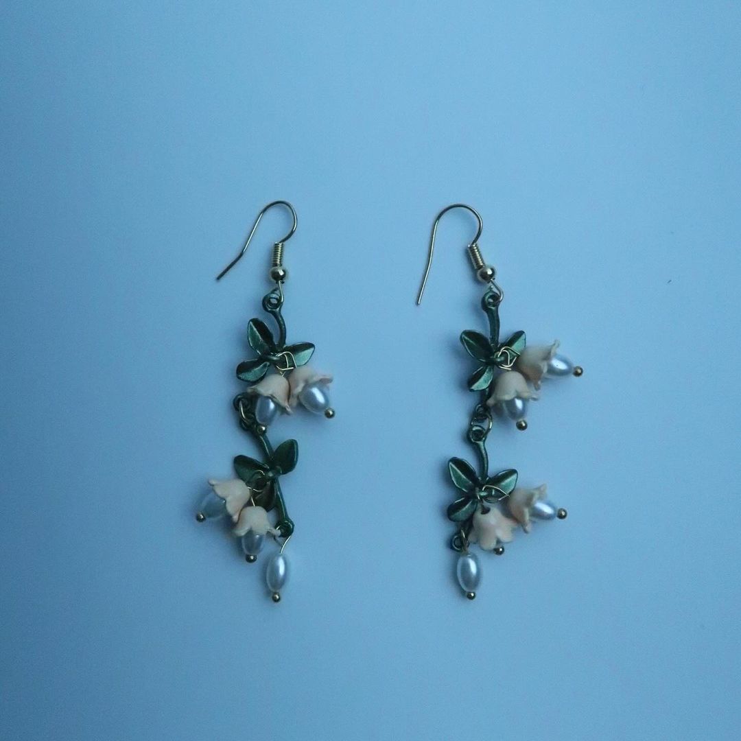 LOSTINCRUSH Lily of the Valley Earrings