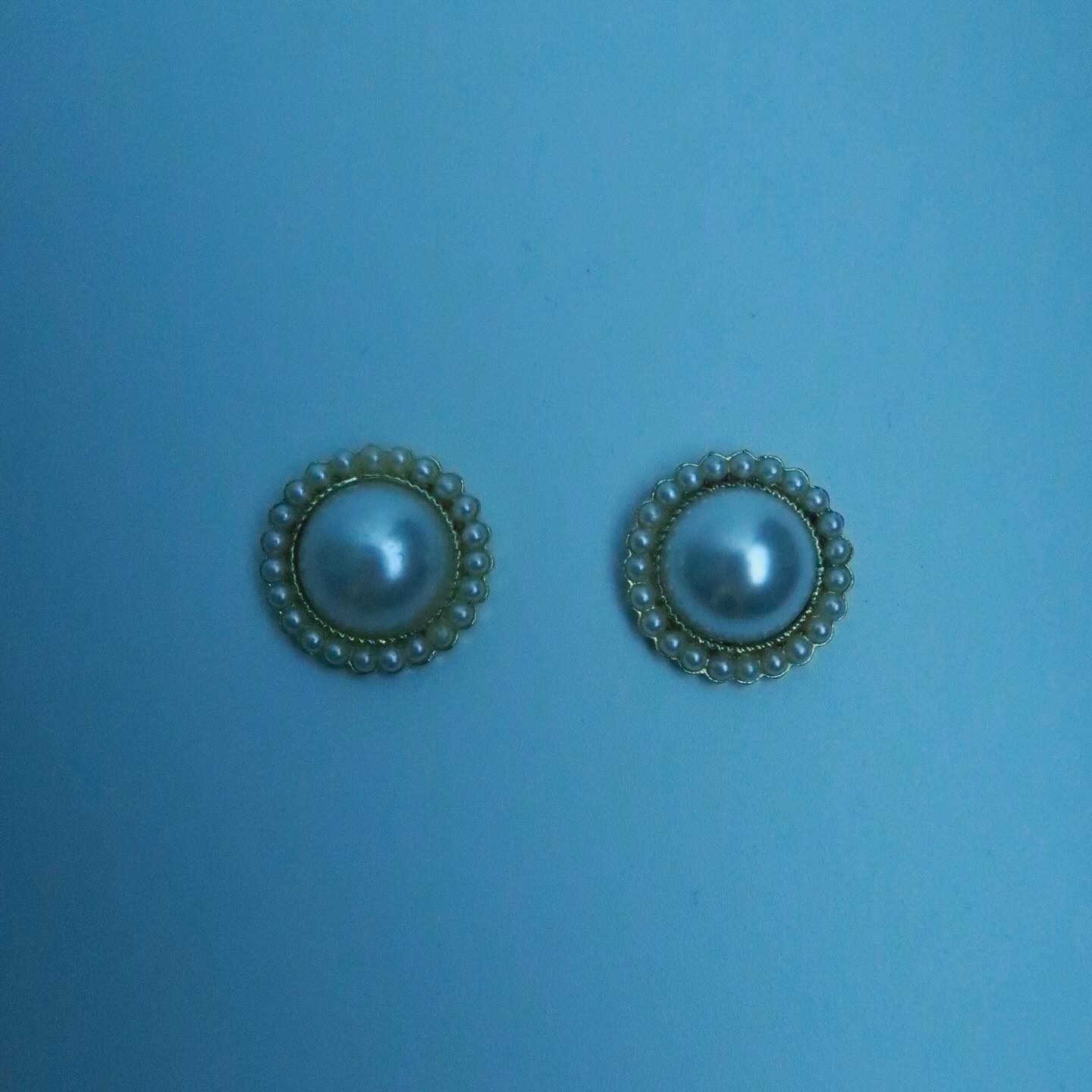 LOSTINCRUSH Night Moonlight Earrings