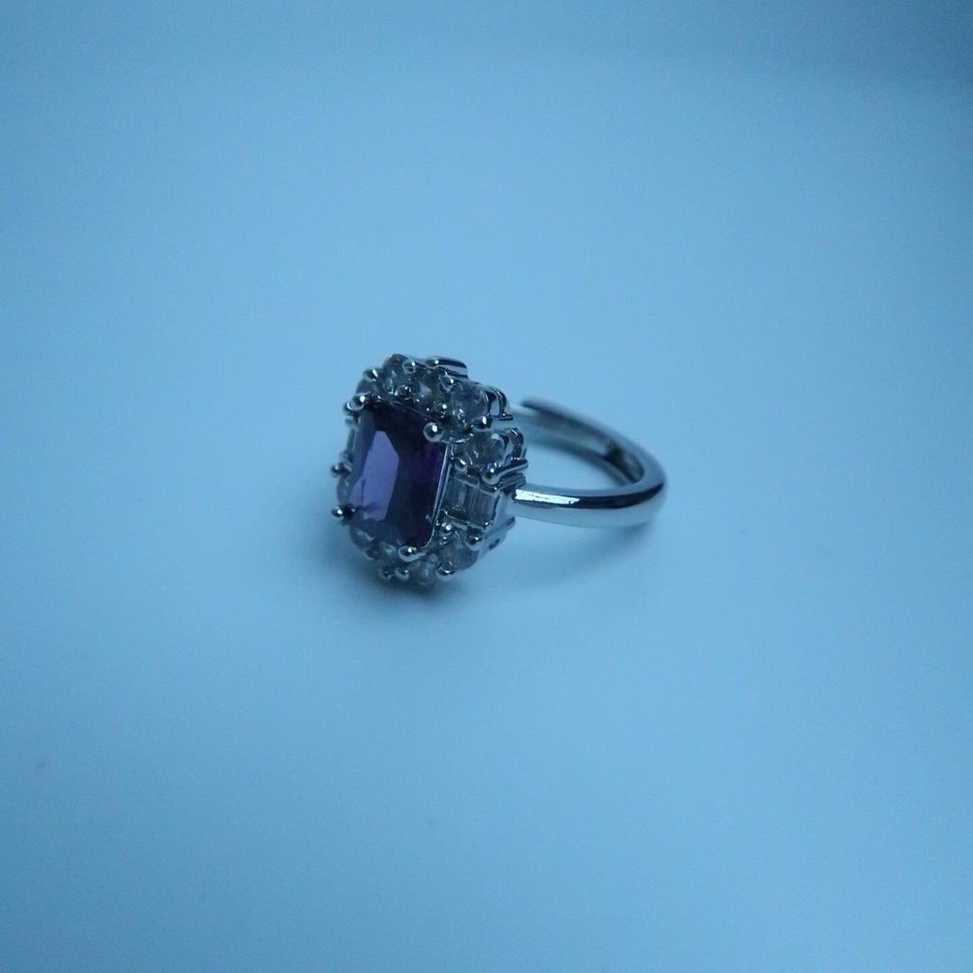 LOSTINCRUSH Violet Enigma Ring