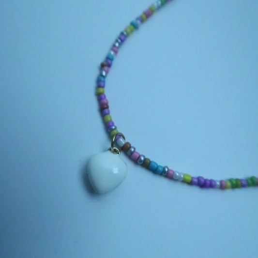 LOSTINCRUSH Tiny Heart Necklace
