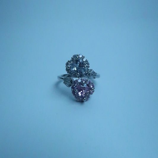 LOSTINCRUSH Twilight Twins Ring