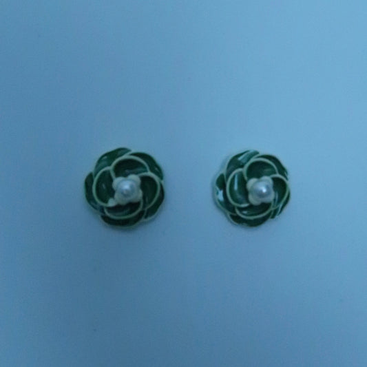 LOSTINCRUSH Flowers in Forest Earrings