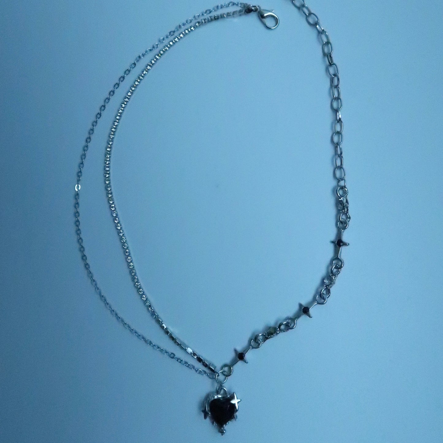 LOSTINCRUSH Midnight Starheart Necklace