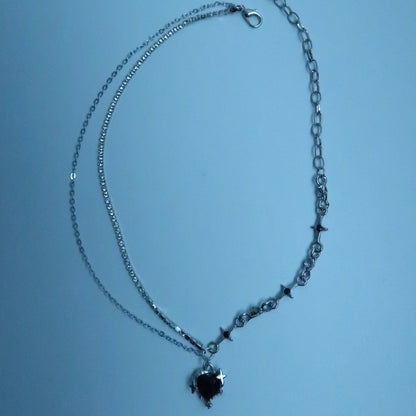 LOSTINCRUSH Midnight Starheart Necklace