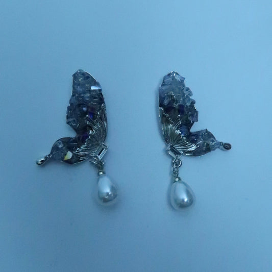 LOSTINCRUSH Blue Fantasy Earrings
