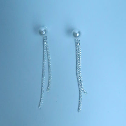 LOSTINCRUSH Pearl Fairy Earrings