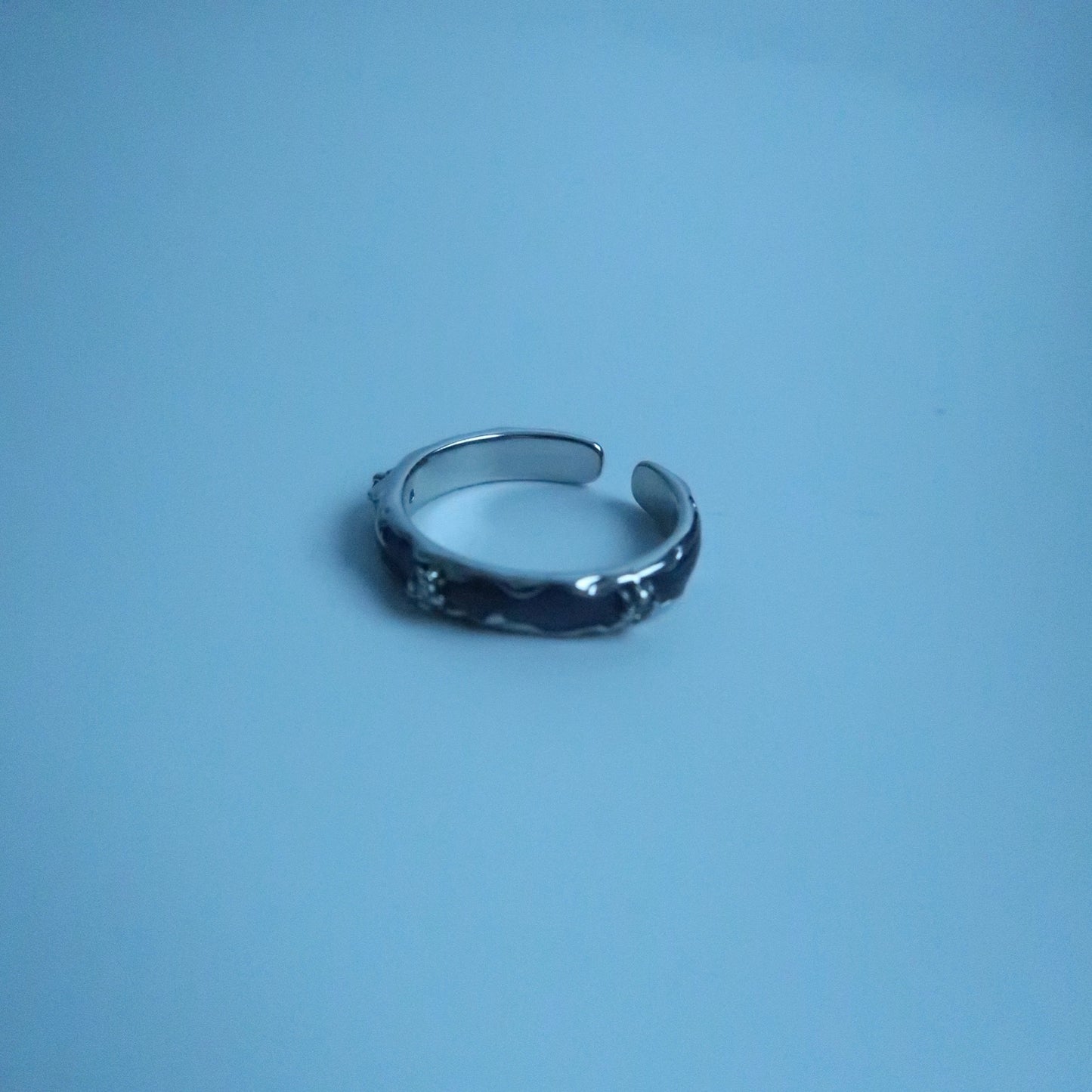 LOSTINCRUSH Crown Ring