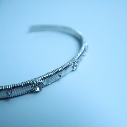 LOSTINCRUSH Infinite Protection Bracelet
