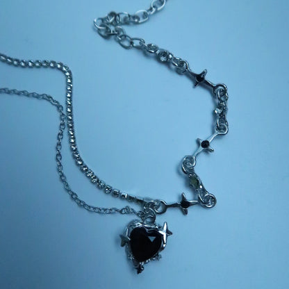 LOSTINCRUSH Midnight Starheart Necklace