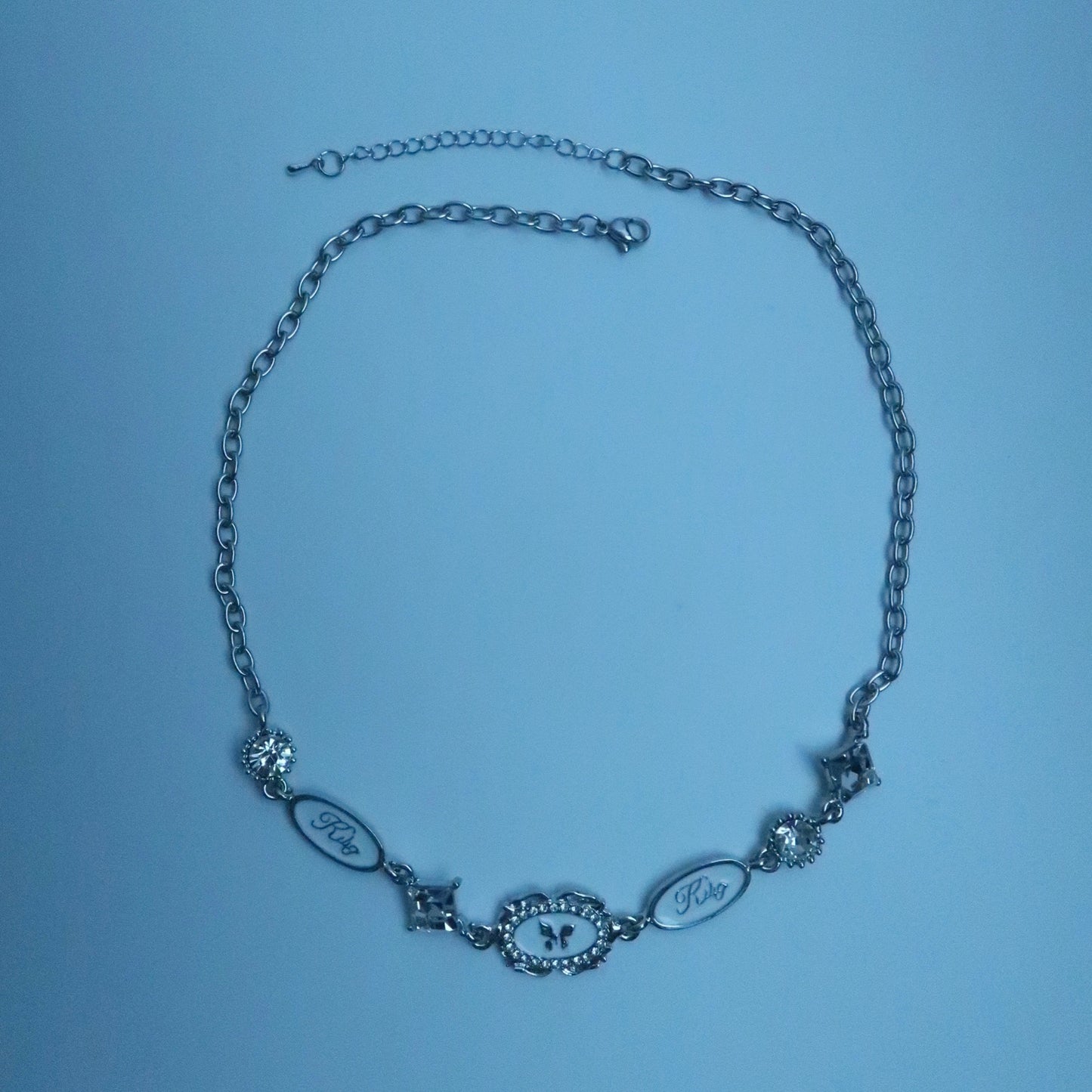 LOSTINCRUSH Cream Necklace