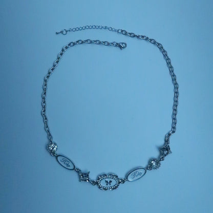 LOSTINCRUSH Cream Necklace