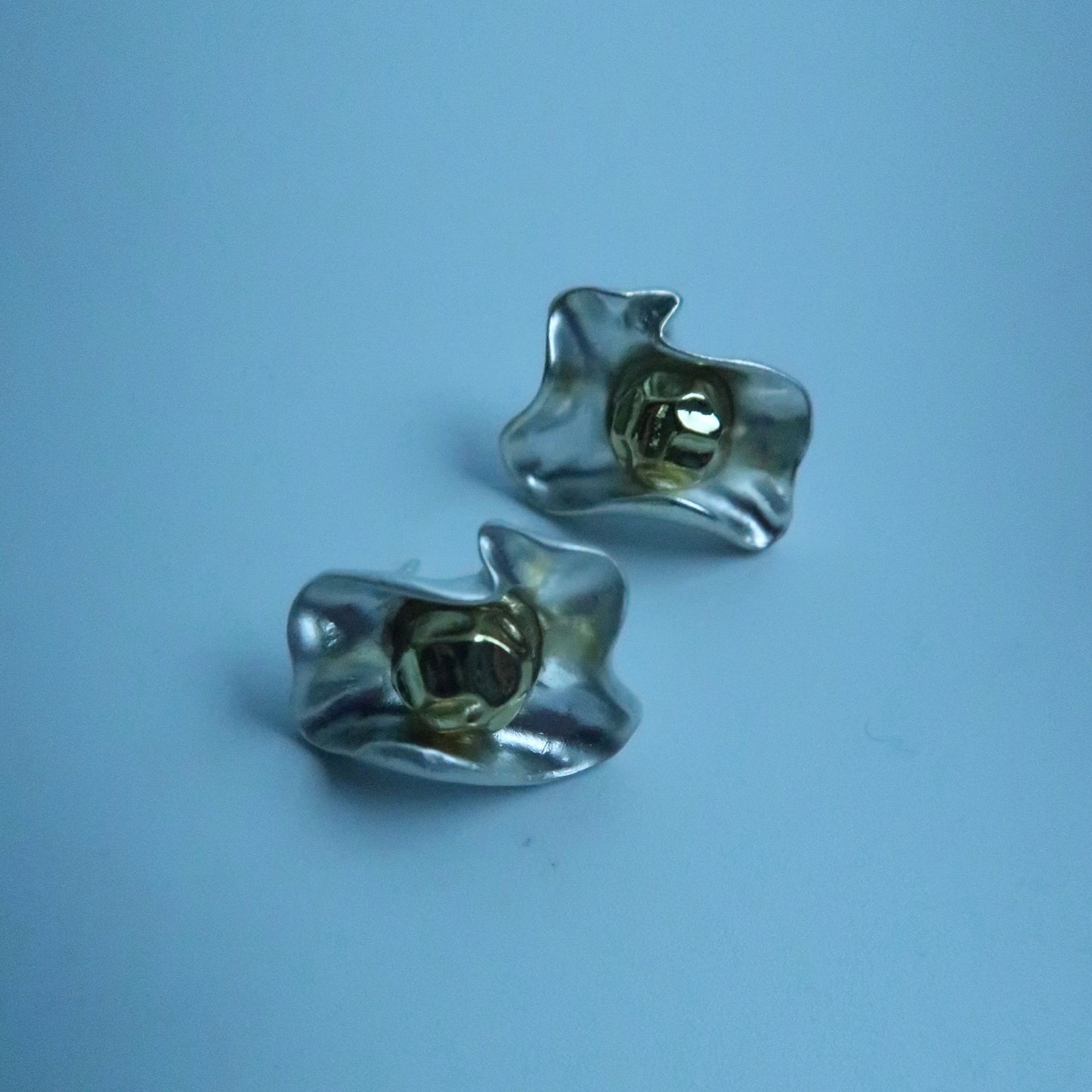 LOSTINCRUSH Golden Years Earrings