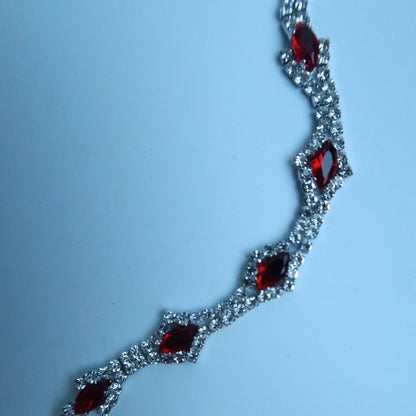 LOSTINCRUSH Medusa’ Eyes Bracelet