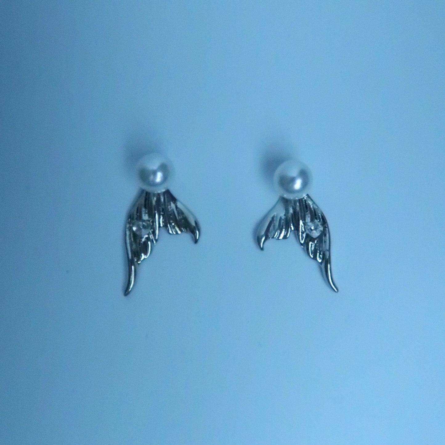 LOSTINCRUSH Mermaid Tail Earrings