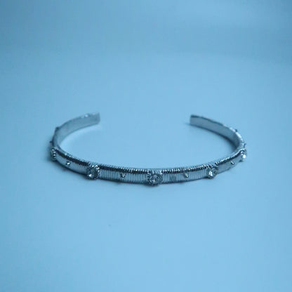 LOSTINCRUSH Infinite Protection Bracelet