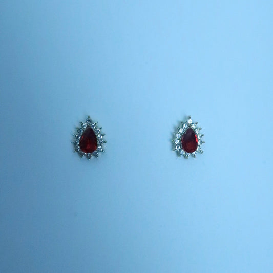 LOSTINCRUSH Scarlet Gaze Earrings