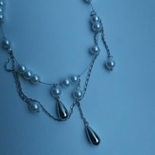 LOSTINCRUSH Princess Tears Necklace