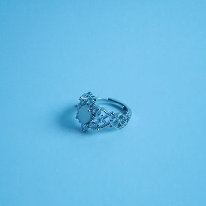 LOSTINCRUSH Snow White Ring