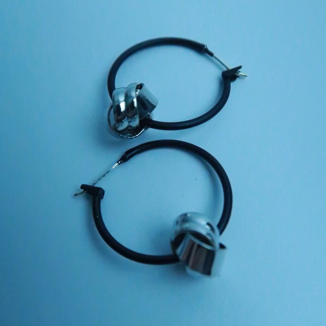 LOSTINCRUSH Fate Earrings