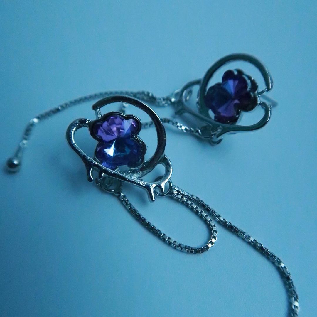 LOSTINCRUSH Mystic Flow Earrings