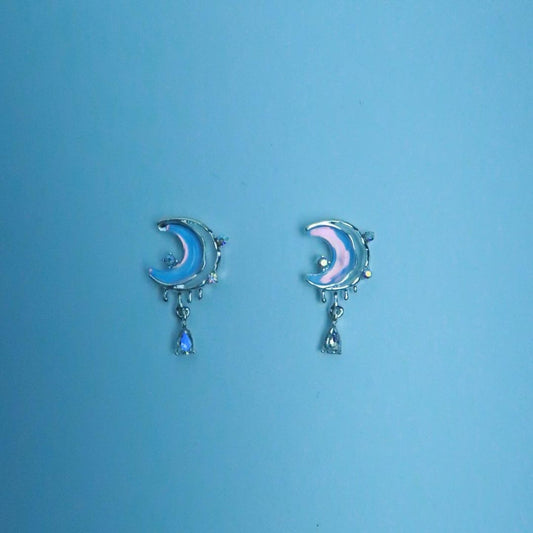 LOSTINCRUSH Lunar Radiance Earrings