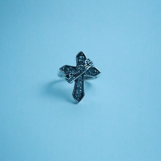 LOSTINCRUSH Dark Night Knight Ring