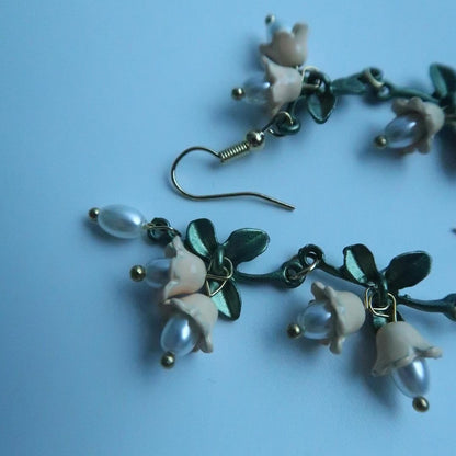LOSTINCRUSH Lily of the Valley Earrings