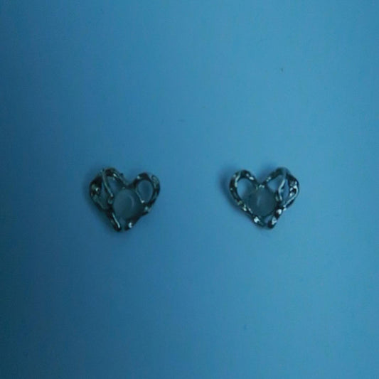LOSTINCRUSH Old Love Eearrings
