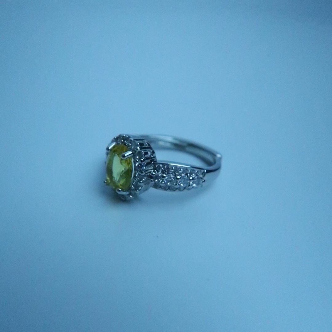 LOSTINCRUSH Misty Meadow Ring